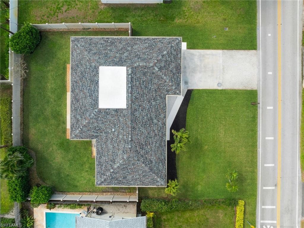 1252 Pompei LN, NAPLES FL 34103-10