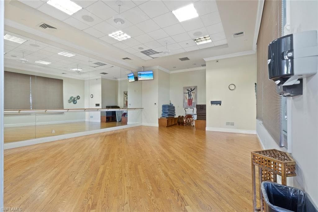 1289 Barrigona CT, NAPLES FL 34119-42