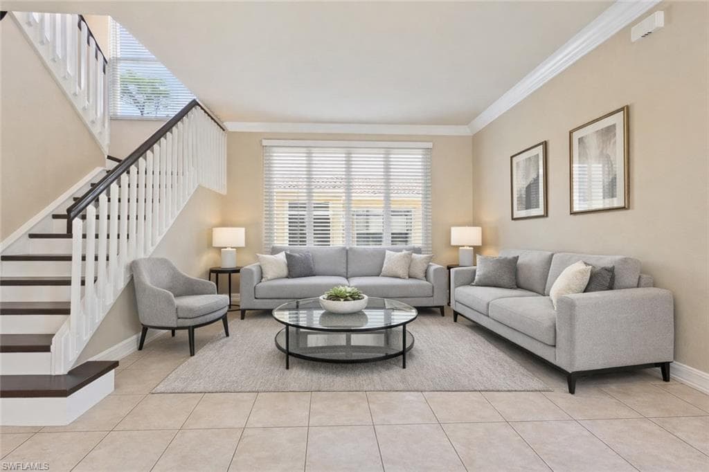 1289 Barrigona CT, NAPLES FL 34119-2