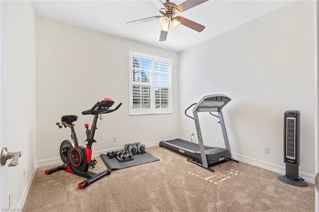 1289 Barrigona CT, NAPLES FL 34119-23