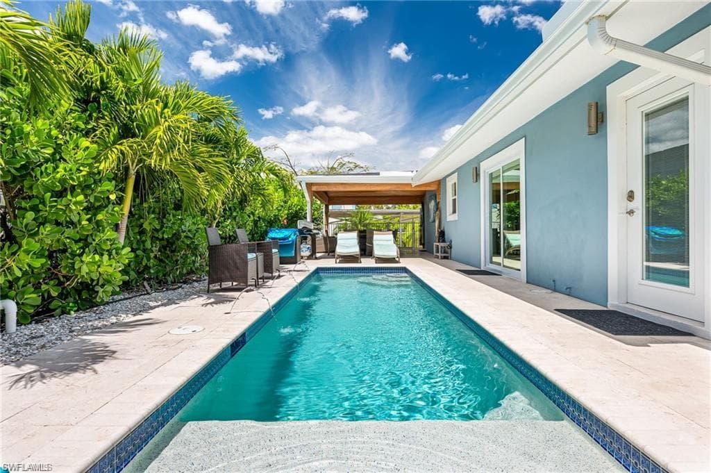 203 1st ST, BONITA SPRINGS FL 34134-35