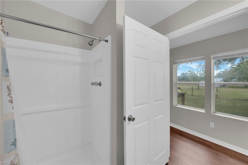 1211 Crescent AVE, LABELLE FL 33935-37