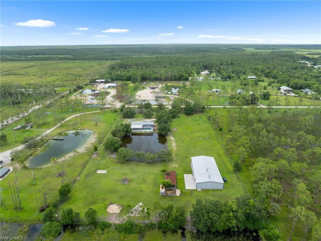 18405 Dykes RD, ESTERO FL 33928-40