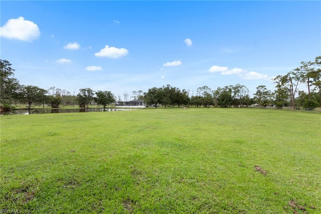 18405 Dykes RD, ESTERO FL 33928-47