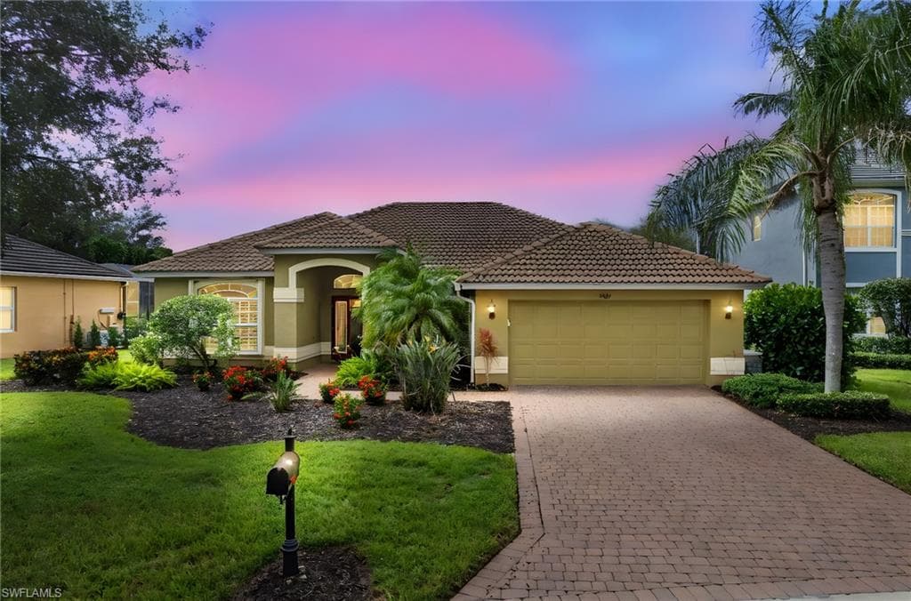 9921 Rookery CIR, ESTERO FL 33928-1