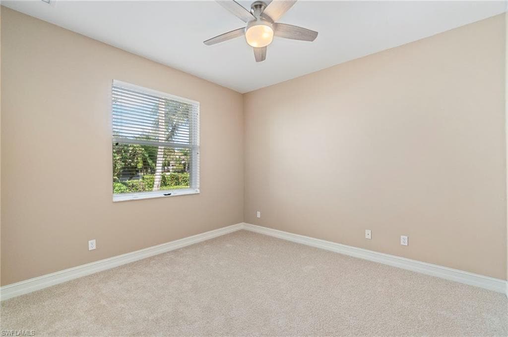 9921 Rookery CIR, ESTERO FL 33928-2