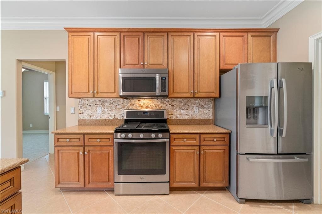 9921 Rookery CIR, ESTERO FL 33928-34