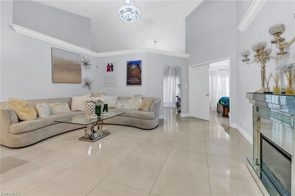 3579 Kent DR, NAPLES FL 34112-6