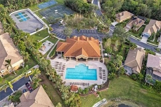 9813 Foxhall WAY # 2, ESTERO FL 33928-21