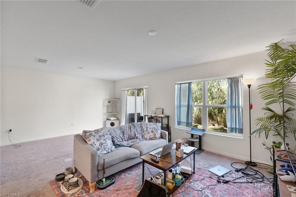 15121 Piping Plover CT # 104, NORTH FORT MYERS FL 33917-1