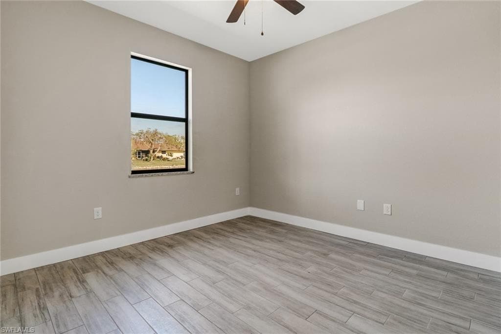 10621 Landau LN-13