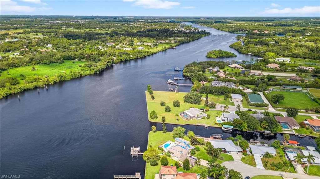 18071 Traverse DR, ALVA FL 33920-35