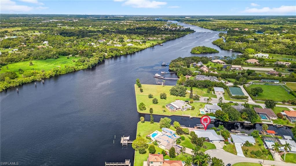 18071 Traverse DR, ALVA FL 33920-36