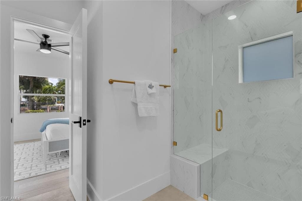 215 Mooring Line DR, NAPLES FL 34102-31