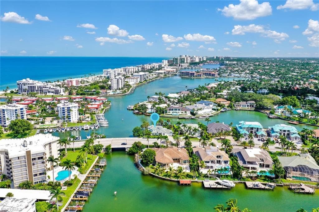 215 Mooring Line DR, NAPLES FL 34102-4