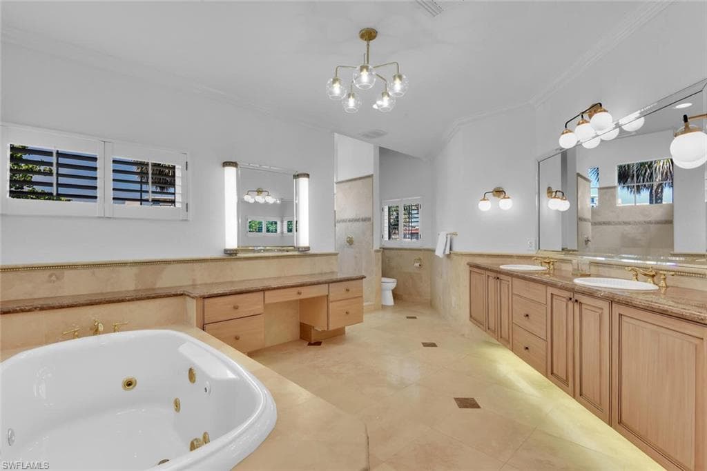 215 Mooring Line DR, NAPLES FL 34102-40