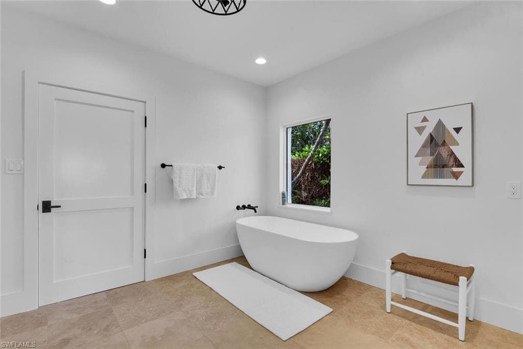 215 Mooring Line DR, NAPLES FL 34102-24