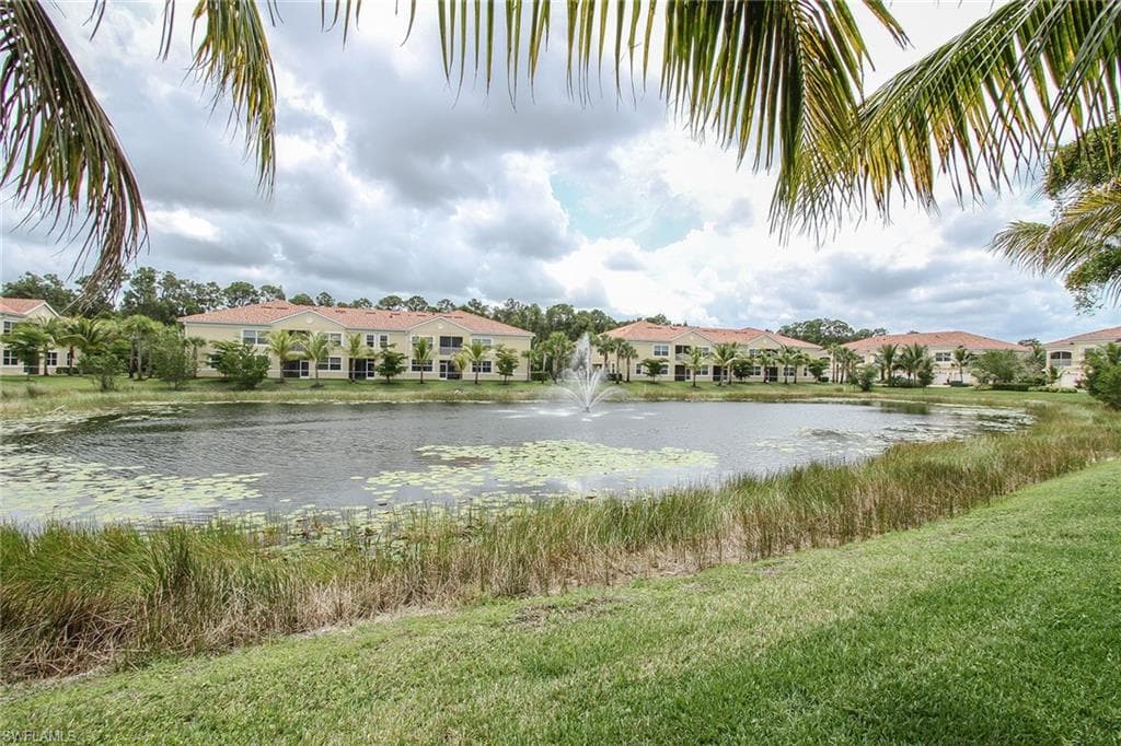8531 Violeta ST # 101, ESTERO FL 34135-15