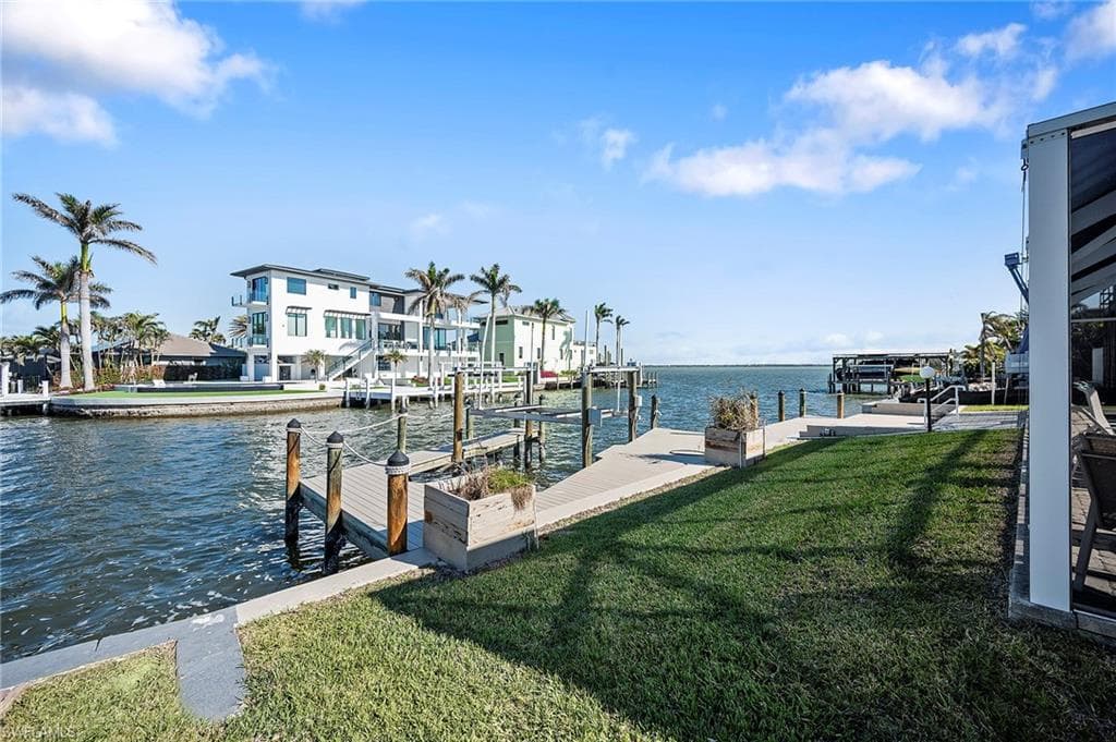 49 Fairview BLVD, FORT MYERS BEACH FL 33931-29