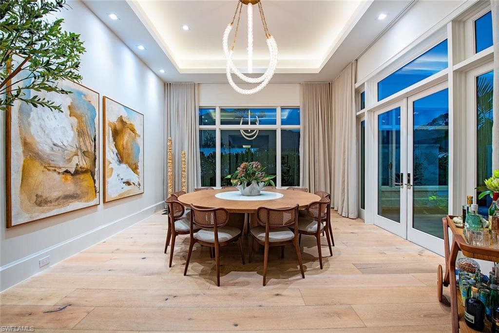 2145 Coach House LN, NAPLES FL 34105-16