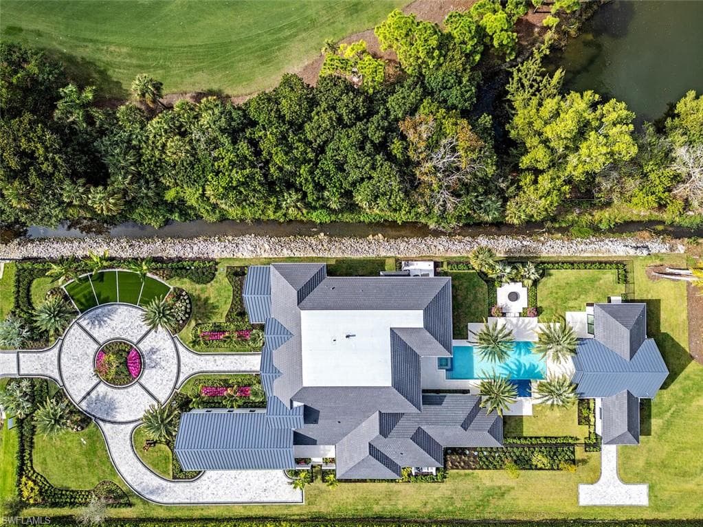 2145 Coach House LN, NAPLES FL 34105-8