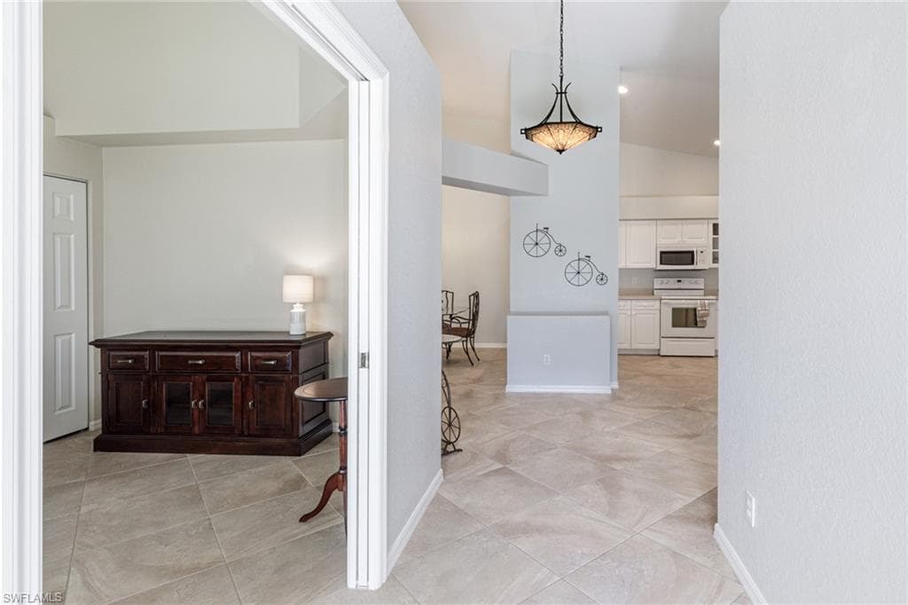 5502 Greenwood CIR 1-3