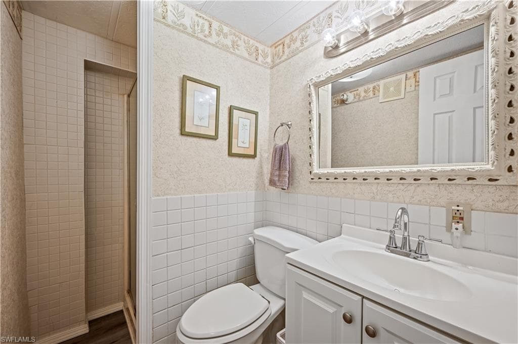 11641 Cardiff DR, FORT MYERS FL 33908-6