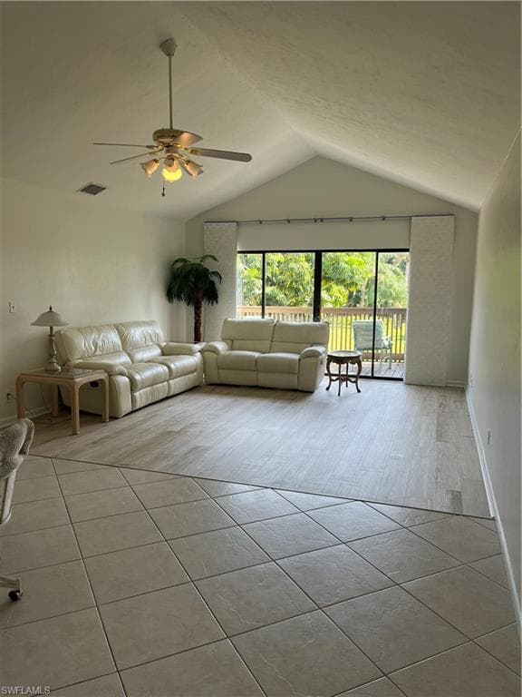 819 Palm View DR # 17, NAPLES FL 34110-2