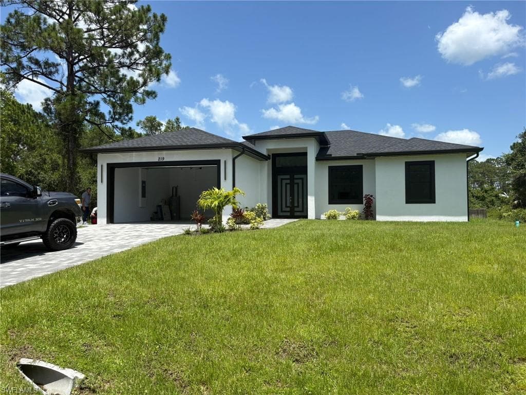 219 Malden AVE S, LEHIGH ACRES FL 33974-1