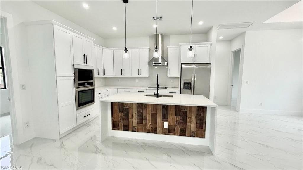 219 Malden AVE S, LEHIGH ACRES FL 33974-7