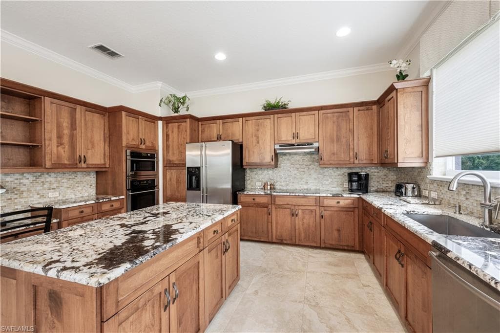 3019 Lancaster DR # 2, NAPLES FL 34105-11