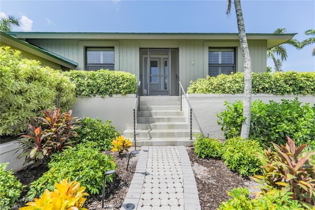1286 Par View DR, SANIBEL FL 33957-33
