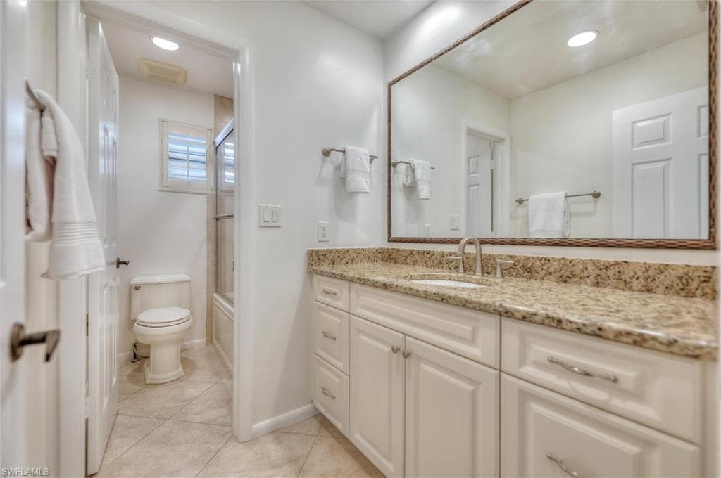 1286 Par View DR, SANIBEL FL 33957-37