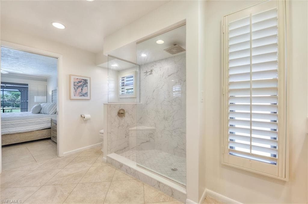 1286 Par View DR, SANIBEL FL 33957-24