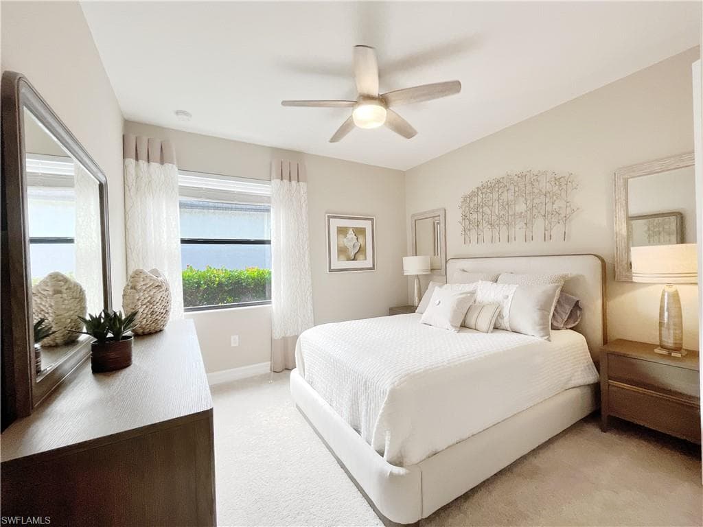 1975 Mustique ST, NAPLES FL 34120-29