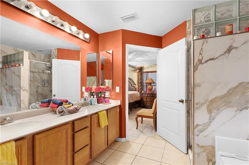 3744 NE 13th PL, CAPE CORAL FL 33909-15