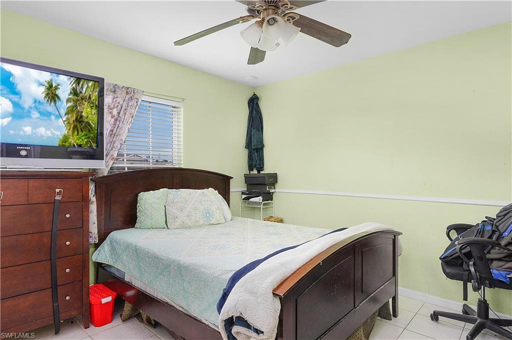 3744 NE 13th PL, CAPE CORAL FL 33909-9