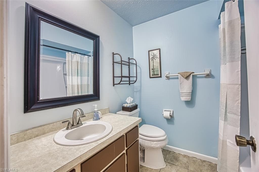 16001 Dublin CIR # 203, FORT MYERS FL 33908-26