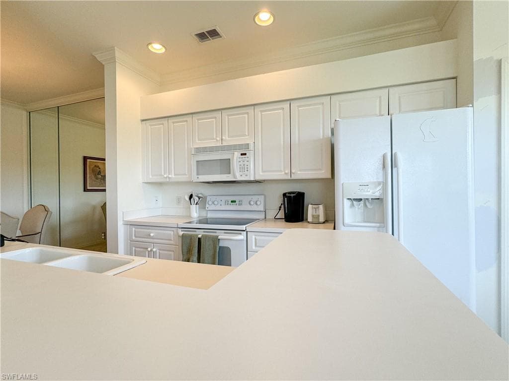 3820 Sawgrass WAY # 3046, NAPLES FL 34112-29