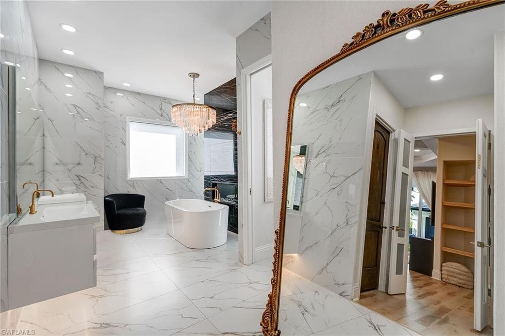 12450 Vittoria WAY, FORT MYERS FL 33912-26