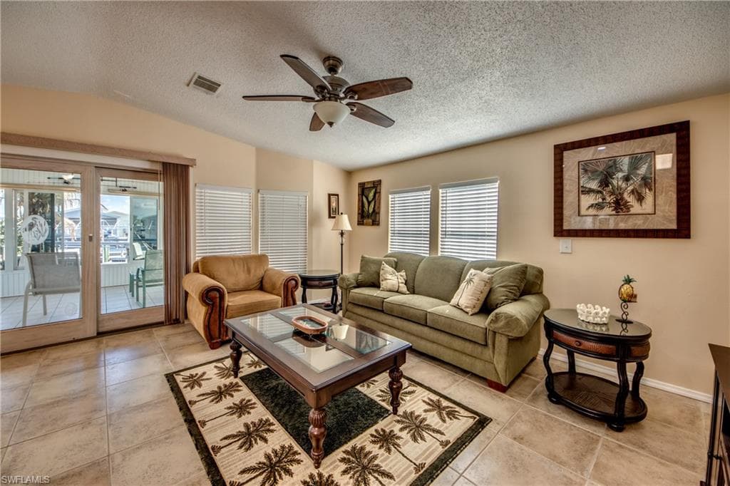 14 Nancy LN, FORT MYERS BEACH FL 33931-10