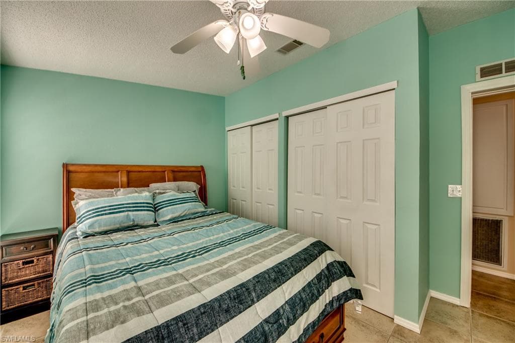 14 Nancy LN, FORT MYERS BEACH FL 33931-3