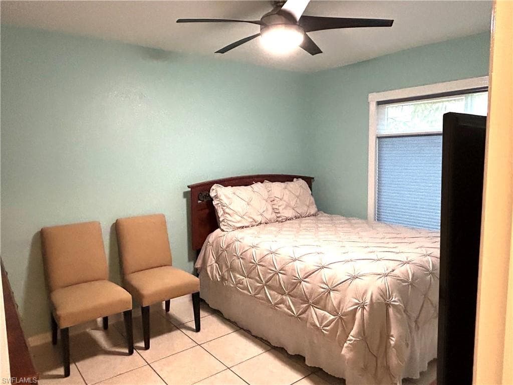 5364 Texas AVE, NAPLES FL 34113-11