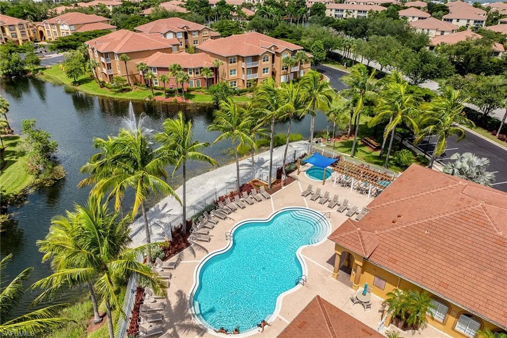 15605 Ocean Walk CIR # 203, FORT MYERS FL 33908-35