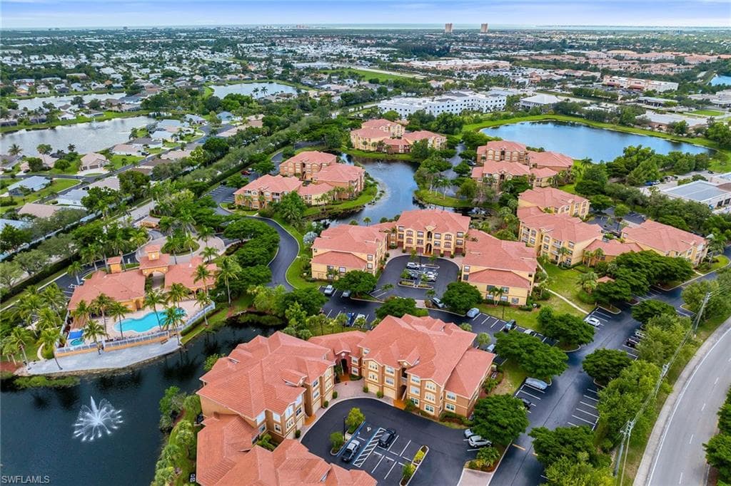 15605 Ocean Walk CIR # 203, FORT MYERS FL 33908-37