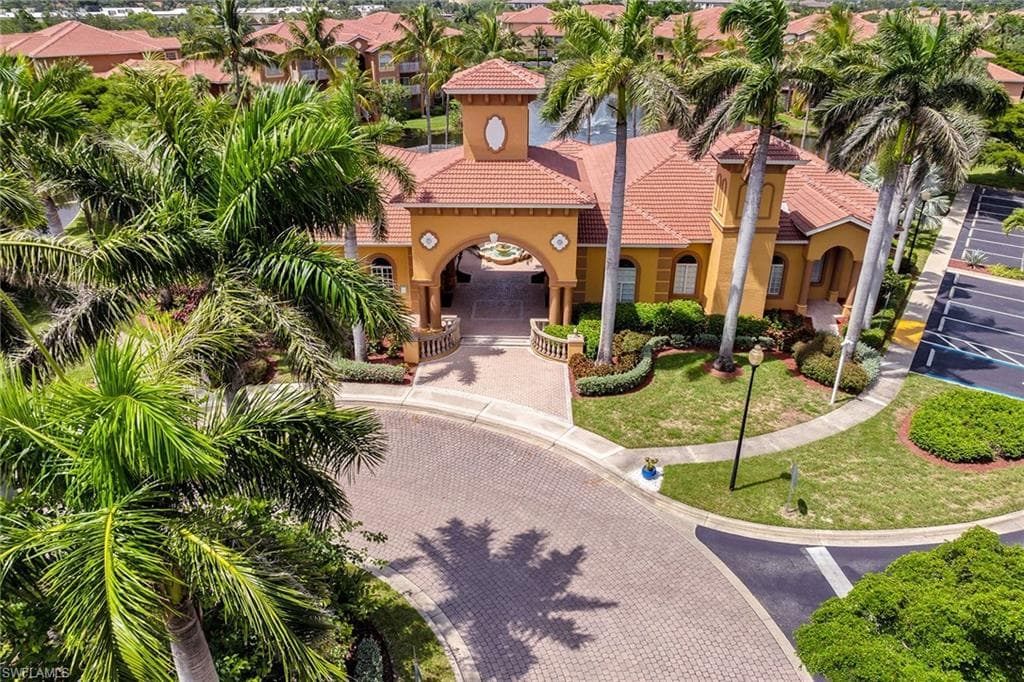 15605 Ocean Walk CIR # 203, FORT MYERS FL 33908-34