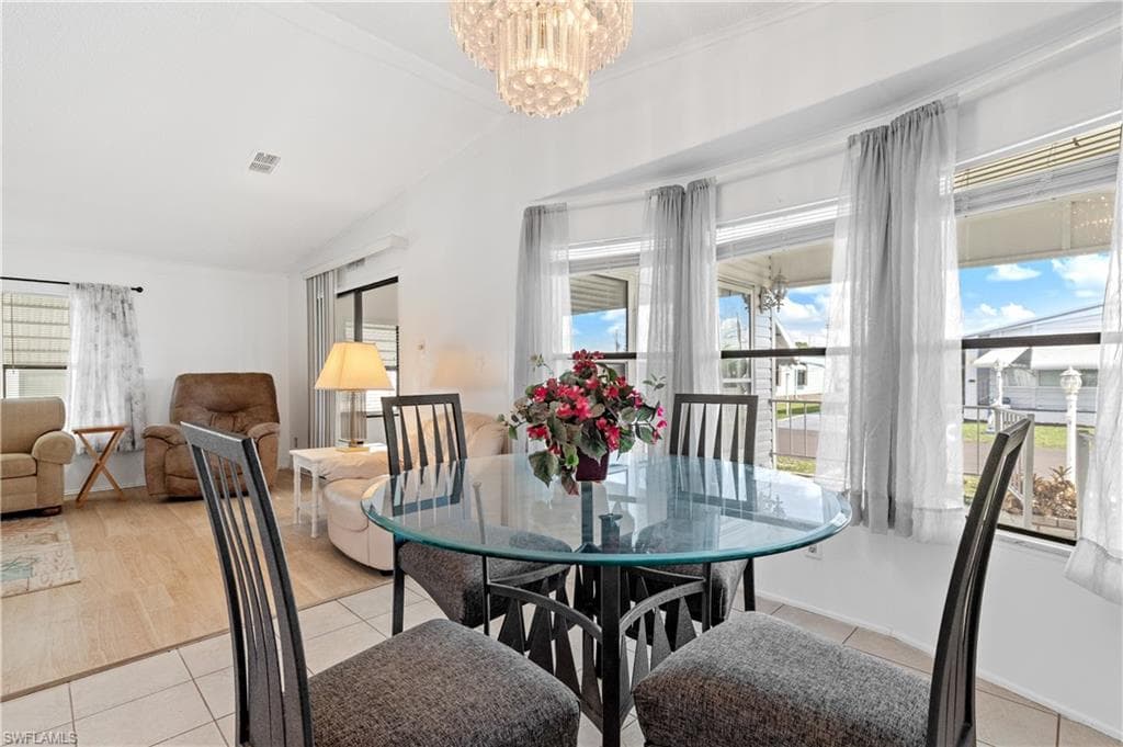 9231 Caloosa DR, NORTH FORT MYERS FL 33903-10