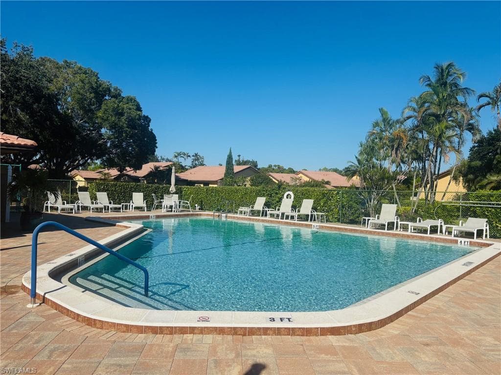 5282 Concord WAY, FORT MYERS FL 33907-22