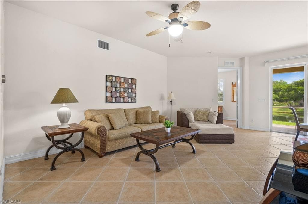 5626 Cape Harbour DR # 102, CAPE CORAL FL 33914-11