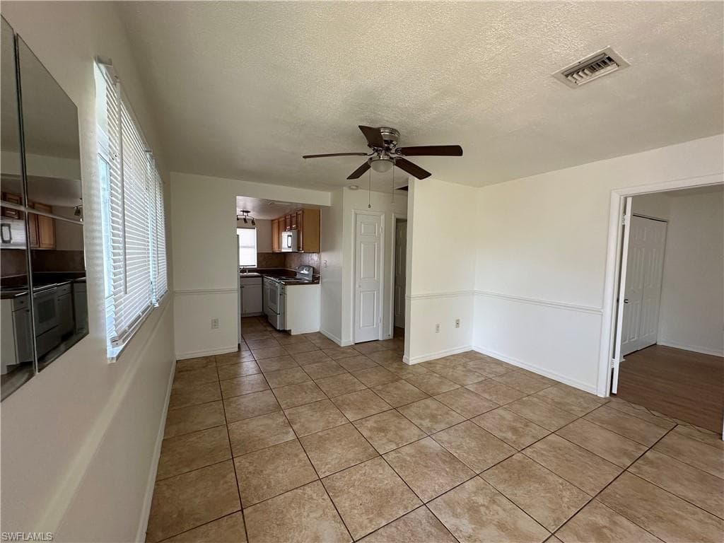 821 Courtington LN # 1, FORT MYERS FL 33919-2